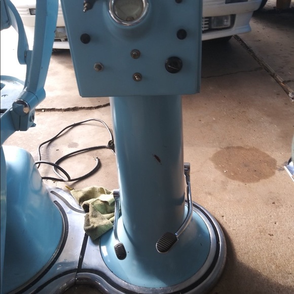 Chair for tattoos - Picture 5 of 7